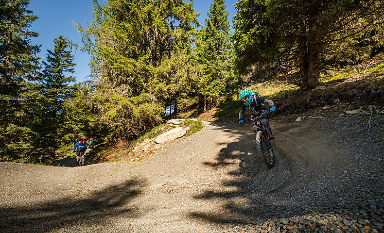 Mountainbike Spaß auf rund 15 Kilometern © Mathias Prägant