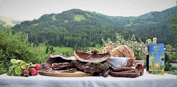 Köstlichkeiten aus Kärnten zum Mitnehmen Rosmarie © Unterweger Gutzingerhof
