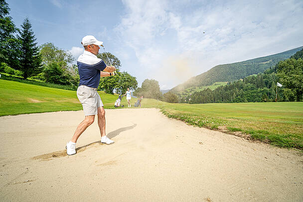 Golfen im strahlenden Sonnenschein © Mathias Prägant