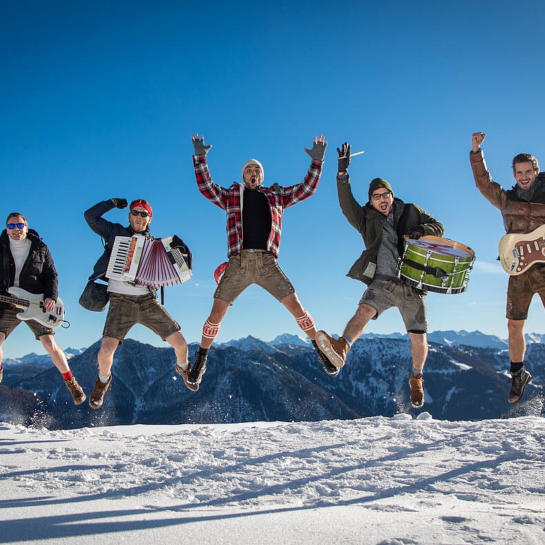 Mountain Crew © ORF / Peter Krivograd